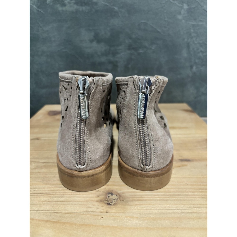 Italeau Boots Womens Size 35 Beige Suede Cutout Ankle Booties Made In Italy - Picture 3 of 6